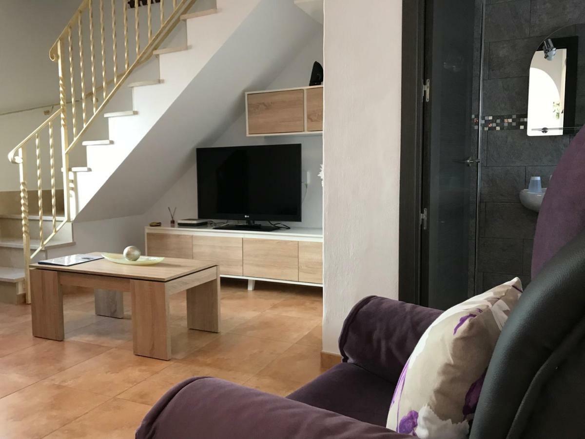 Leyre'S House - Terrace & Sun Villa ฟรีฮิเลียนา ภายนอก รูปภาพ